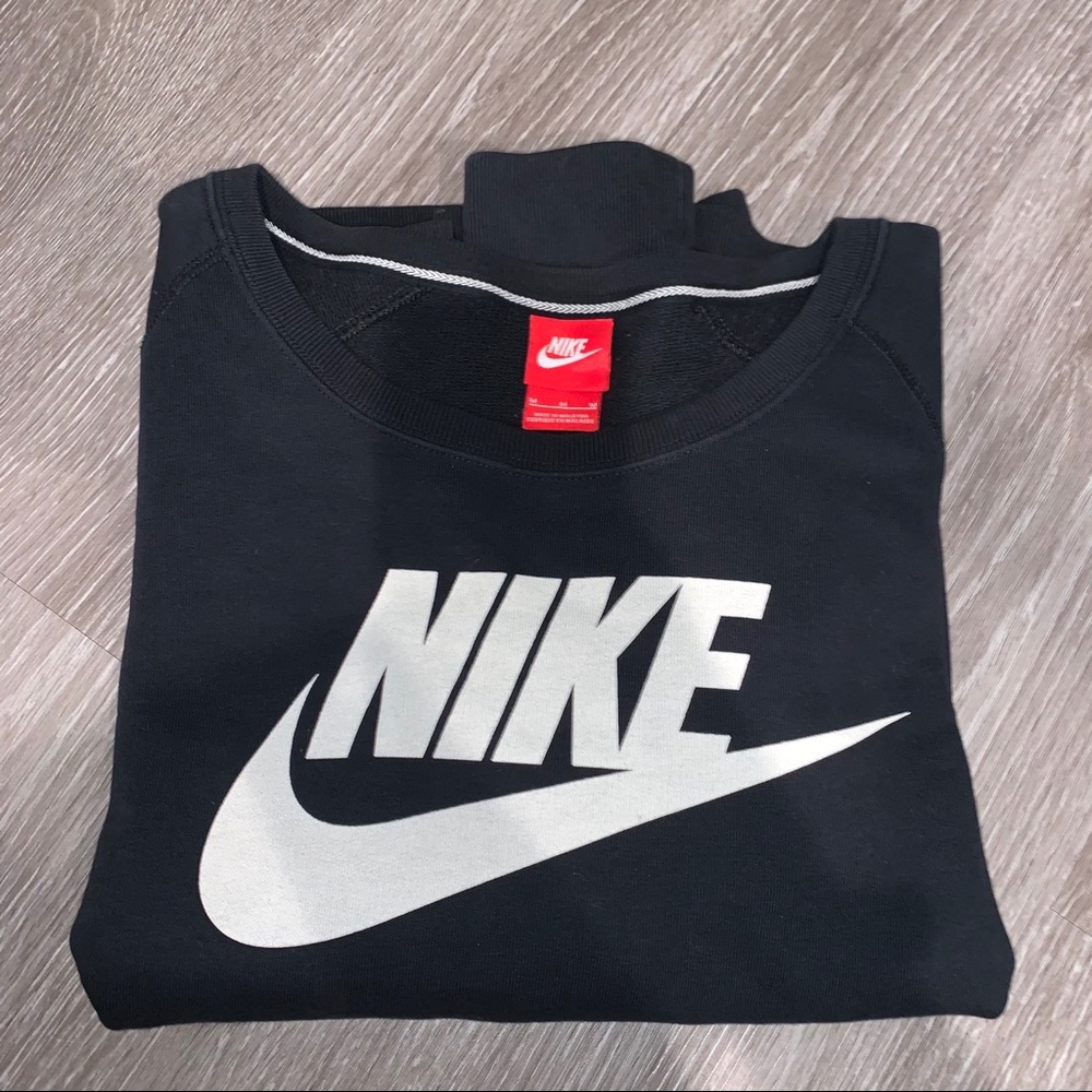 Crewneck